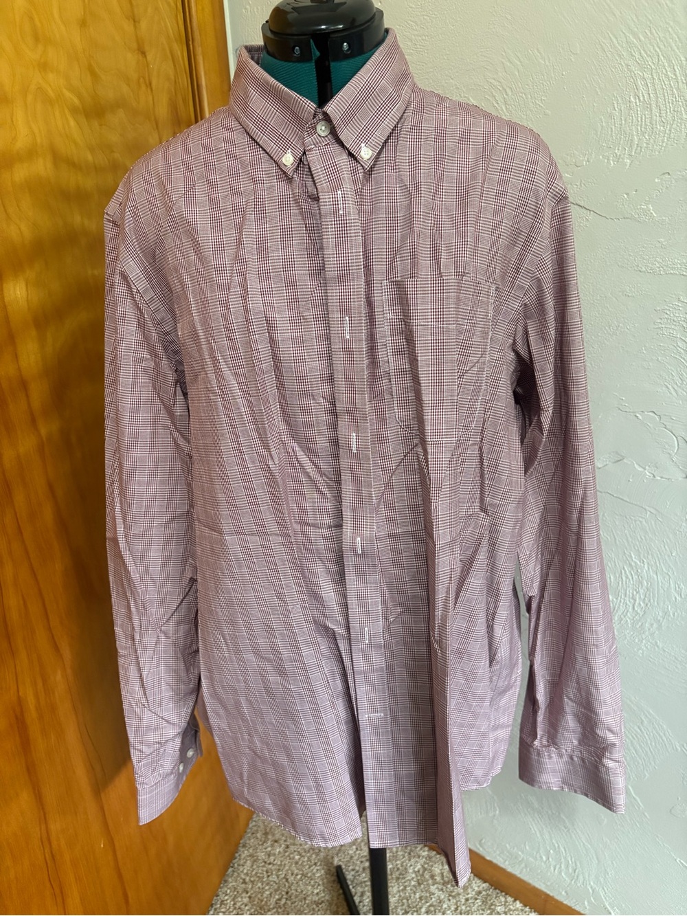 Eddie Bauer Men's Long-Sleeve Plaid Button-Down in Dusty Rose